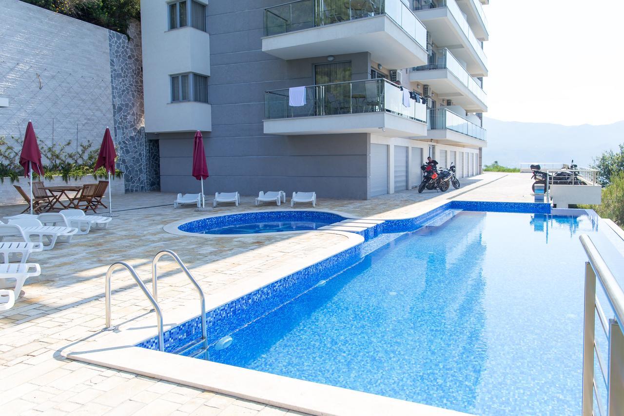 Altezza Apartment