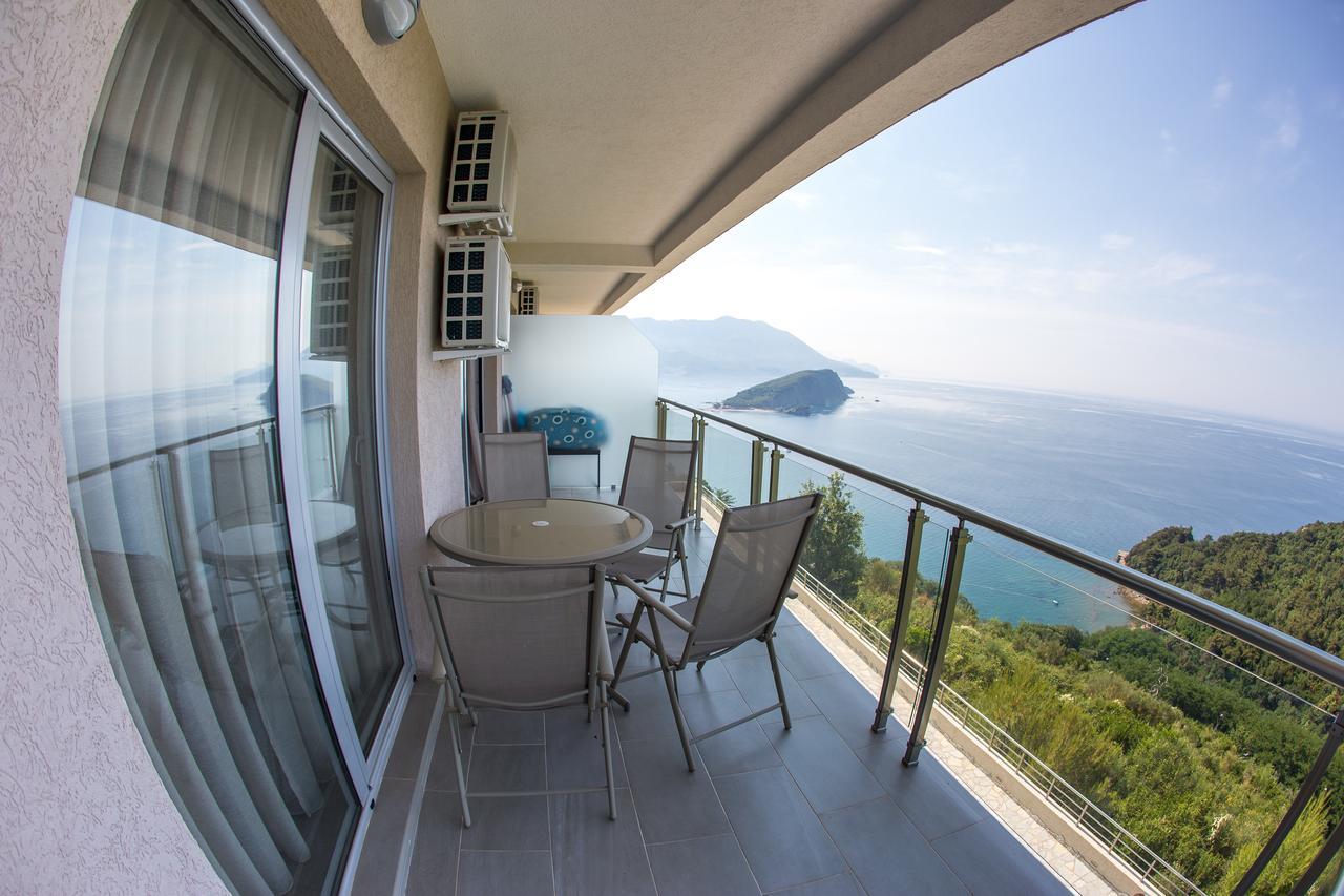 Altezza Apartment